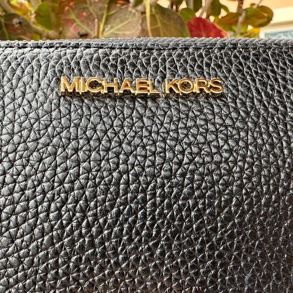 Michael Kors Jet Set Travel Multifunction Large Phone Case Wallet Wristlet Black - Picture 6 of 9